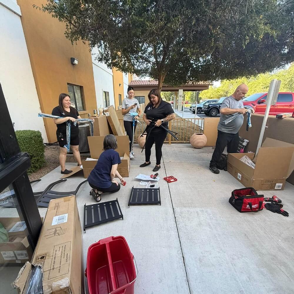 Volunteer Building Project 1000Px